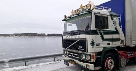 Volvo F12 Cowboy Club