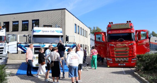 BIGtruck Noah's Cabinteriors (6)