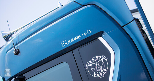 Hoek_Scania-4-web-pers-2021.jpg Hoek_Scania-4-web-pers-2021.jpg