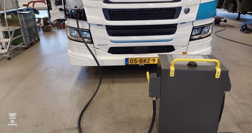 Scania_25P4.jpg Scania_25P4.jpg