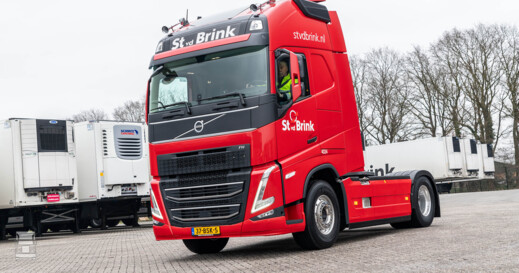 volvo-fh-i-save-trekker-st-vd-brink_1.jpg volvo-fh-i-save-trekker-st-vd-brink_1.jpg