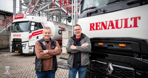 Reijnders - Chauffeurs Rudi Klaumunzner (l) en Peter Seine