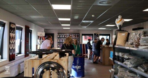 BIGtruck Noah's Cabinteriors (4) BIGtruck Noah's Cabinteriors (4)