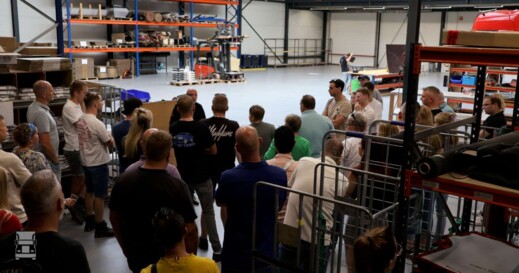 BIGtruck Noah's Cabinteriors (13) BIGtruck Noah's Cabinteriors (13)