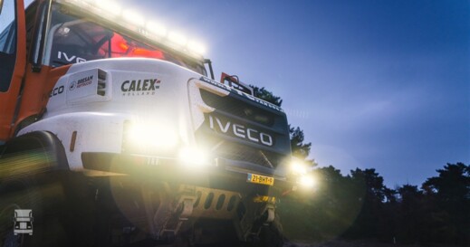 BIGtruck 104-Iveco-Dakar-Truck-Leeuw-Rallysport (960 x 640)
