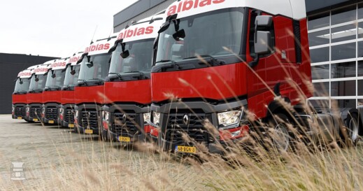 Alblas_-_Renault_Trucks_T460_3.jpg