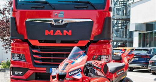 man-ducati-partnership-01 (960 x 1440) man-ducati-partnership-01 (960 x 1440)