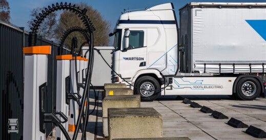 Martson_Scania-2-pers-2025 (960 x 640) Martson_Scania-2-pers-2025 (960 x 640)