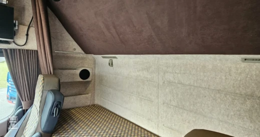 BIGtruck Retro Actros (7)