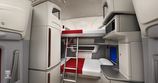 Peterbilt-interior-3.jpg Peterbilt-interior-3.jpg