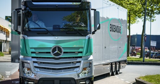 endeavour3_LR.jpg endeavour3_LR.jpg