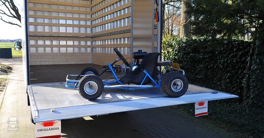 MAN_TGE_chcab_3LR.jpg MAN_TGE_chcab_3LR.jpg