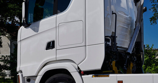 Prolonged-cab-1-press-2021_1.jpg Prolonged-cab-1-press-2021_1.jpg