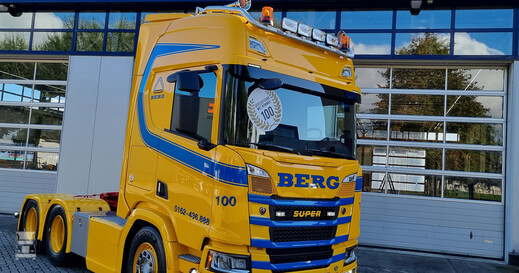 Van-den-Berg_Scania-1-pers-2021.jpg
