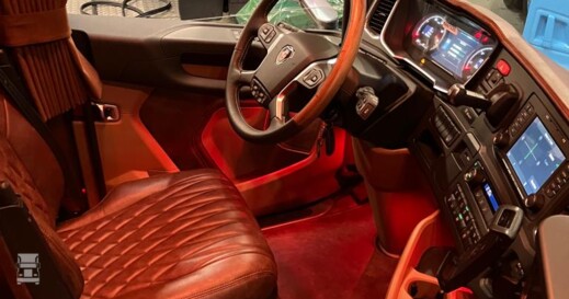 Special interior (1) Special interior (1)