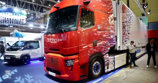 Renault Dolphin (960 x 640)