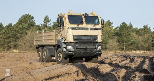 DAF-Tatra-and-VDL-display-unique-military-6x6-truck-at-BEDEX (960 x 640)