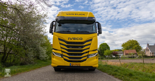Van-Eijck-versterkt-vloot-met-IVECO-X-Way2