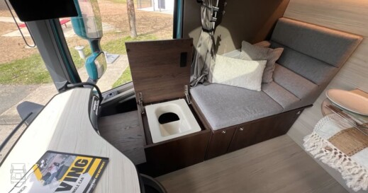 DAF XG+ Dietrich Camper (9)