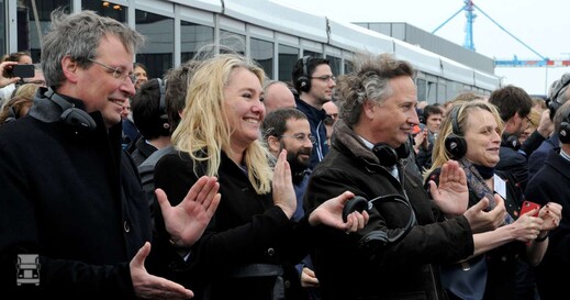 Schulz21400.jpg Schulz21400.jpg