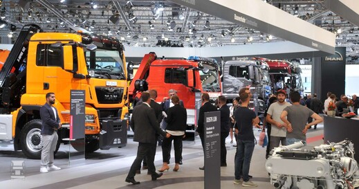 IAA_3-1400.jpg IAA_3-1400.jpg