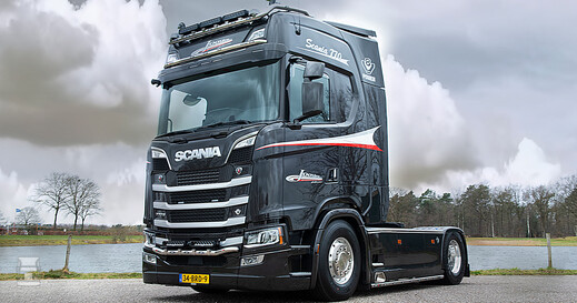 Joosten_Scania-3-web-pers-2021.jpg