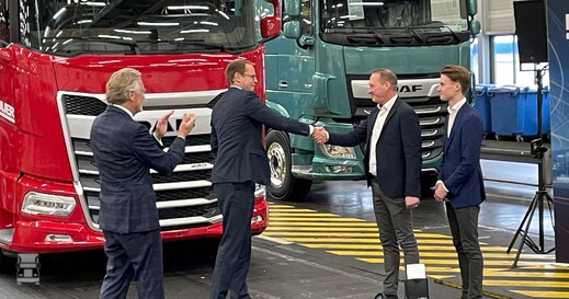 IMG_9582-1400.jpg IMG_9582-1400.jpg