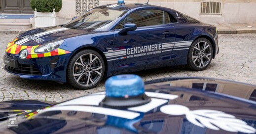 Alpine-A110-French-Police-11-1600x1064