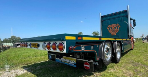Scania 530S voor Postma Grijpskerk