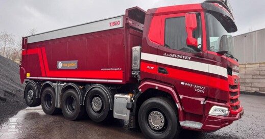 1740402405140 1740402405140