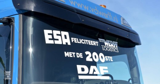 ESA DAF XF Van der Werff  (4)-1400