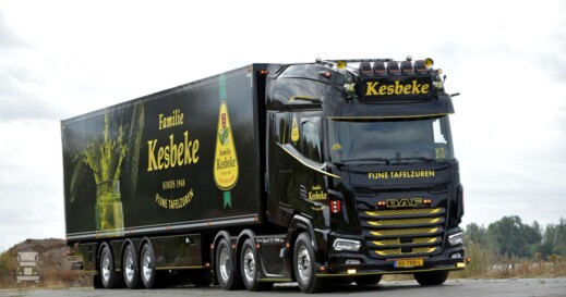 Kesbeke DAF XG+ (25)-1400 Kesbeke DAF XG+ (25)-1400