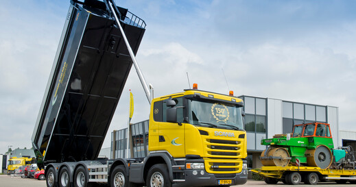 Millenaar_VanSchaik-2-pers-2016.jpg Millenaar_VanSchaik-2-pers-2016.jpg