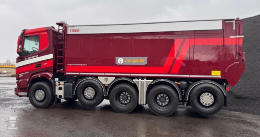 1740402405142 1740402405142