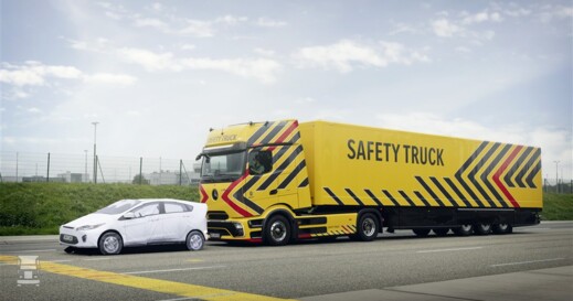 BIGtruck Mercedes Safety truck 2 (960 x 640)