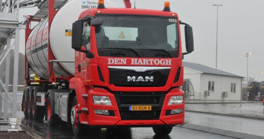 DenHartogh-MAN-TGS-LR.jpg