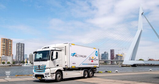 eActros_3_kl.jpg eActros_3_kl.jpg