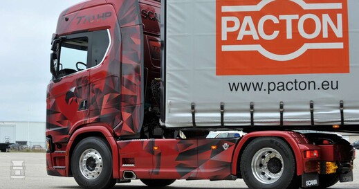 IEP_3228-1400.jpg IEP_3228-1400.jpg