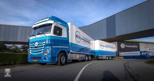 -ron8225-1400.jpg -ron8225-1400.jpg