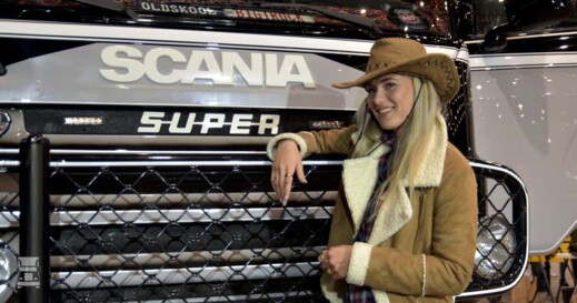 Megatrucks (1)-1400 Megatrucks (1)-1400