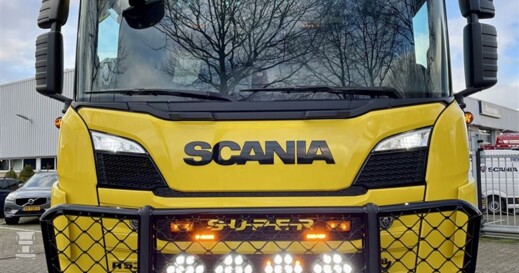 Spierings2 (720 x 960) Spierings2 (720 x 960)