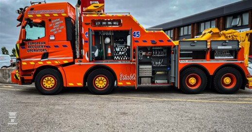 crouch3 (960 x 720) crouch3 (960 x 720)