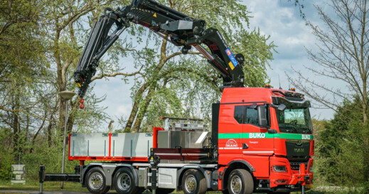 1920_20260417manbuko0011