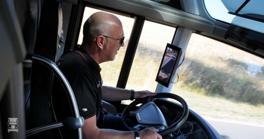 man_6-1400_1.jpg man_6-1400_1.jpg