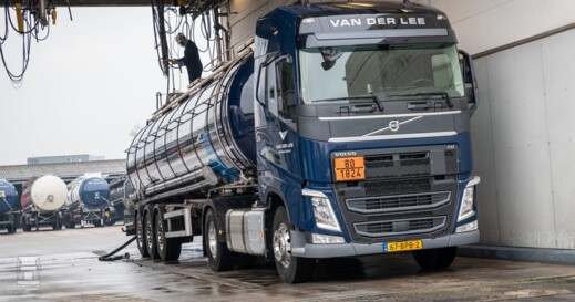 VdLee3LR.jpg VdLee3LR.jpg