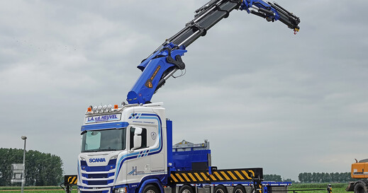 Vd-Heuvel_Scania-3-web-pers-2021.jpg Vd-Heuvel_Scania-3-web-pers-2021.jpg