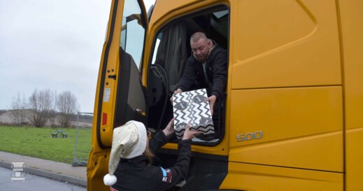 BIGtruck Christmas 2022 (9)-1400