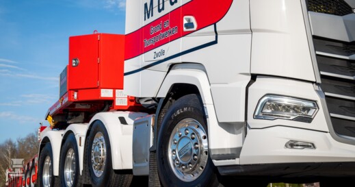 MUD DAF zwaar transport trekker MUD DAF zwaar transport trekker