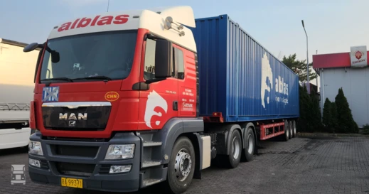 chinski_man_tgs_w_polsce_alblas_08 chinski_man_tgs_w_polsce_alblas_08