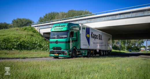 BIGtruck Lievaart eActros600 (1)